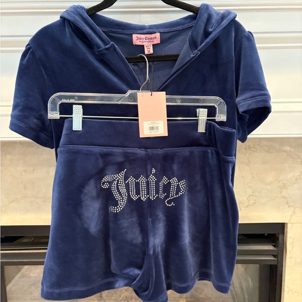 Juicy Velour Hoodie & Shorts Set - Picture 3 of 4